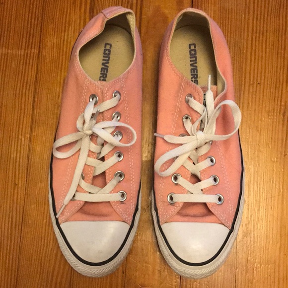Pink Converse - Picture 1 of 7